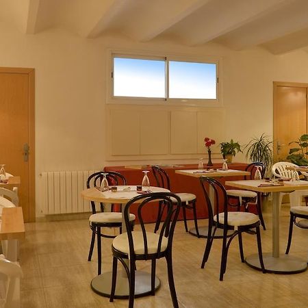 Hotel Central Normandie 시체스 레스토랑 사진