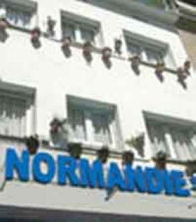 Hotel Central Normandie 시체스 외부 사진