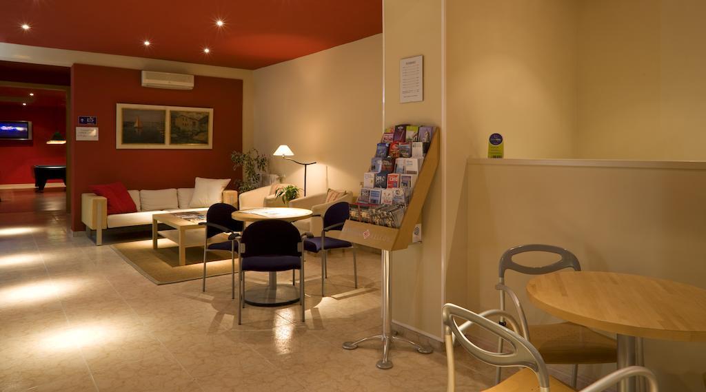 Hotel Central Normandie 시체스 객실 사진