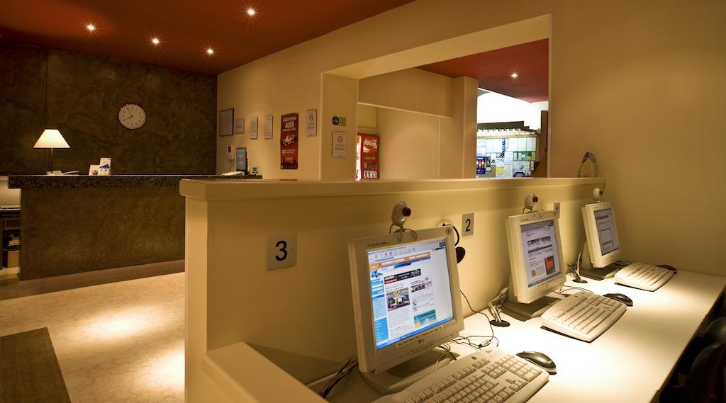 Hotel Central Normandie 시체스 외부 사진
