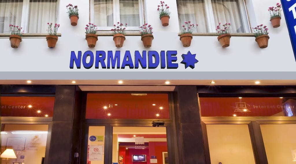 Hotel Central Normandie 시체스 외부 사진